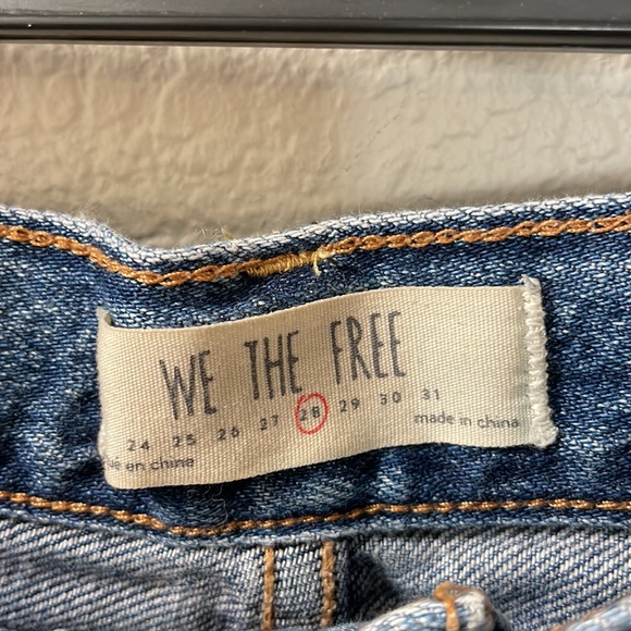 We The Free Distressed Denim Shorts - Picture 2 of 4
